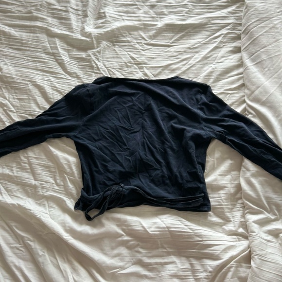 Brandy Melville Wrap Top Bundle - Picture 8 of 11